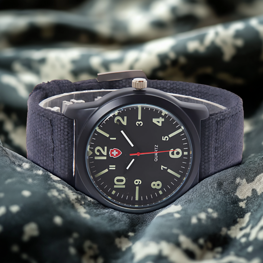 Casual udendørs digitalt sportsur – robust herre sportsur med kvarts og militær‑inspireret design